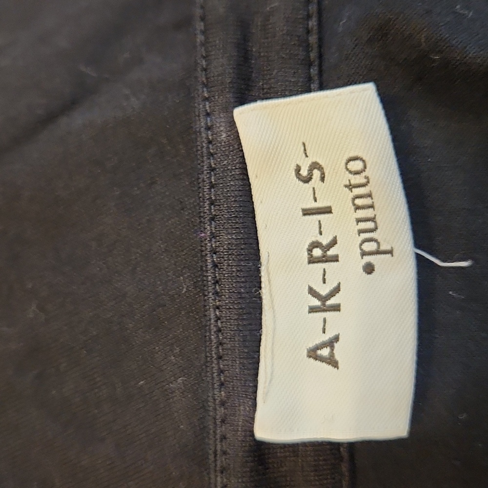 A-K-R-I-S- Punto Black Square Neck quarter Sleeve Blouse Size 4 - Picture 13 of 16